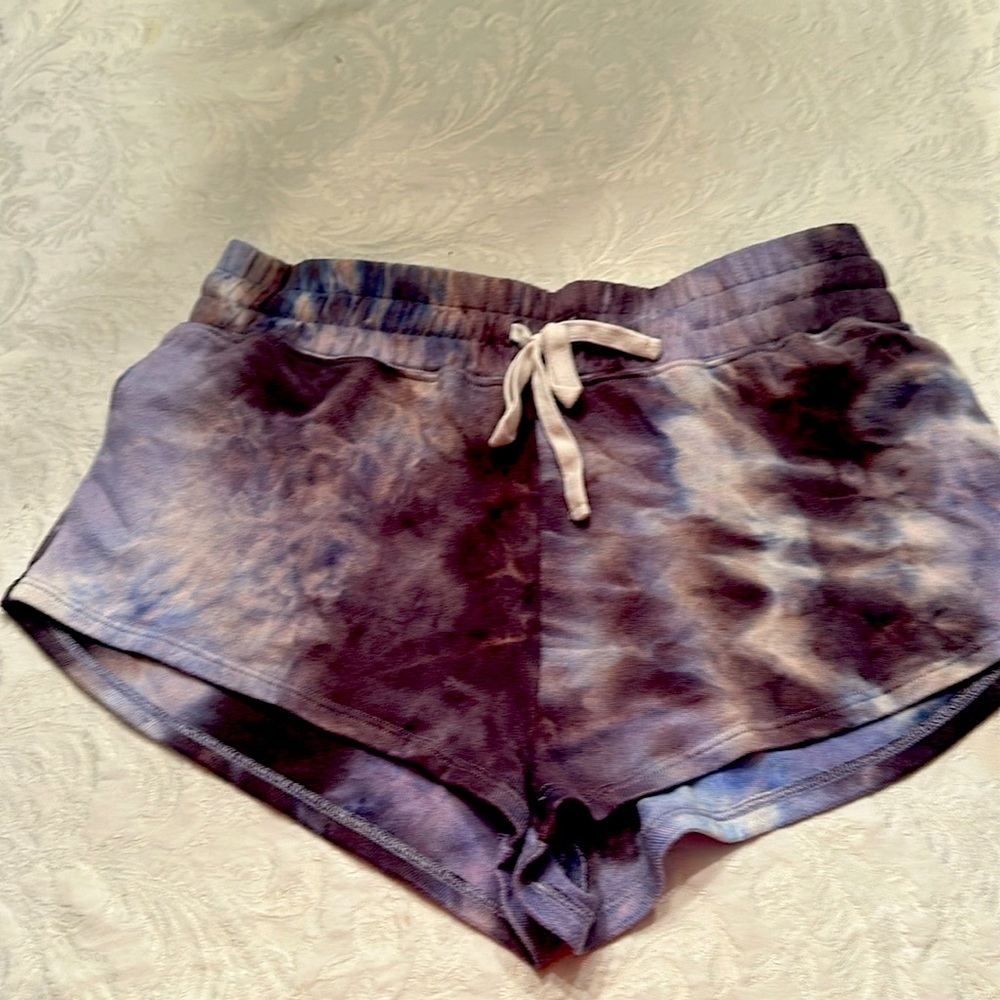Garage softee shorts